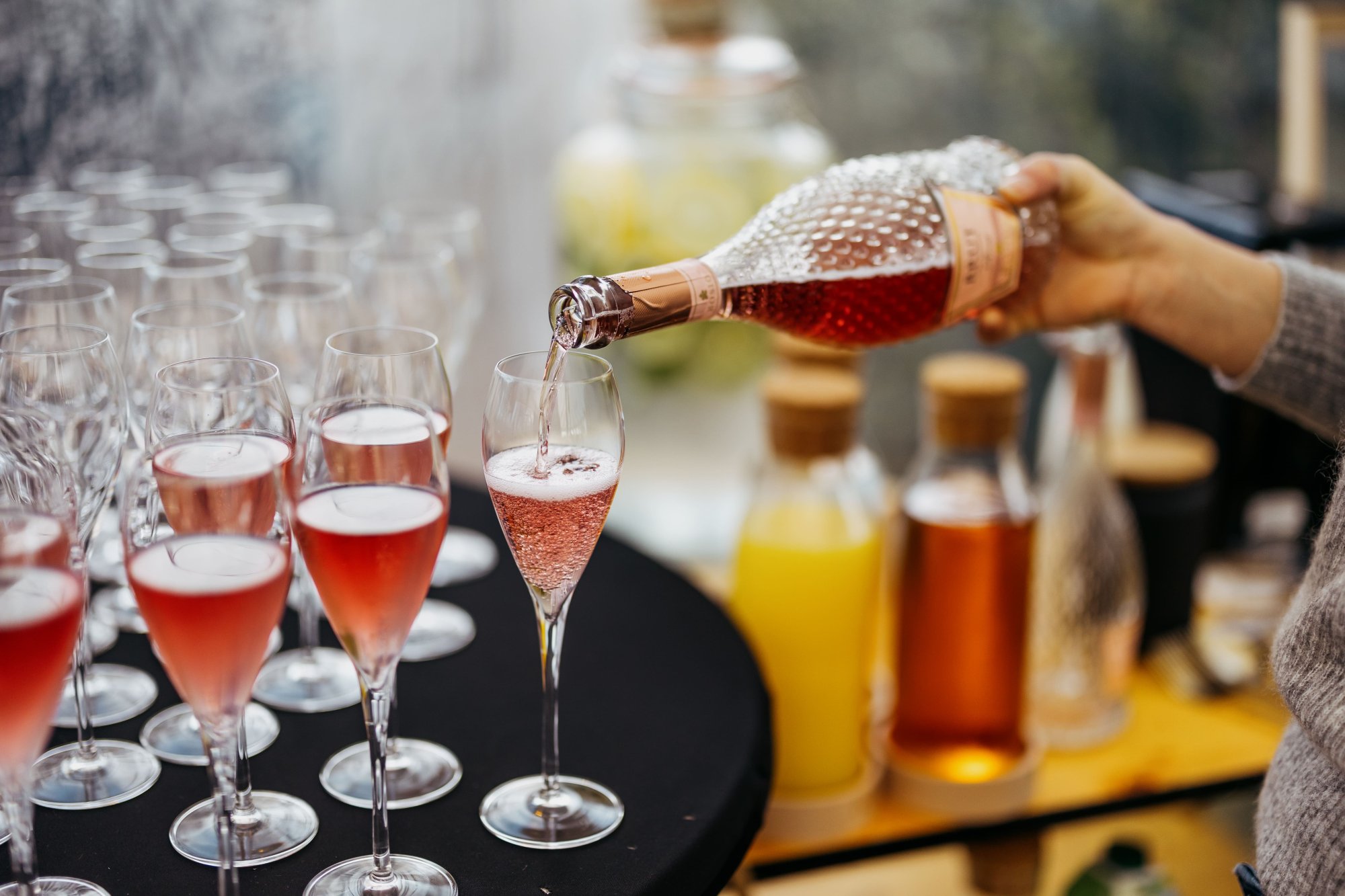Borrel & Bites